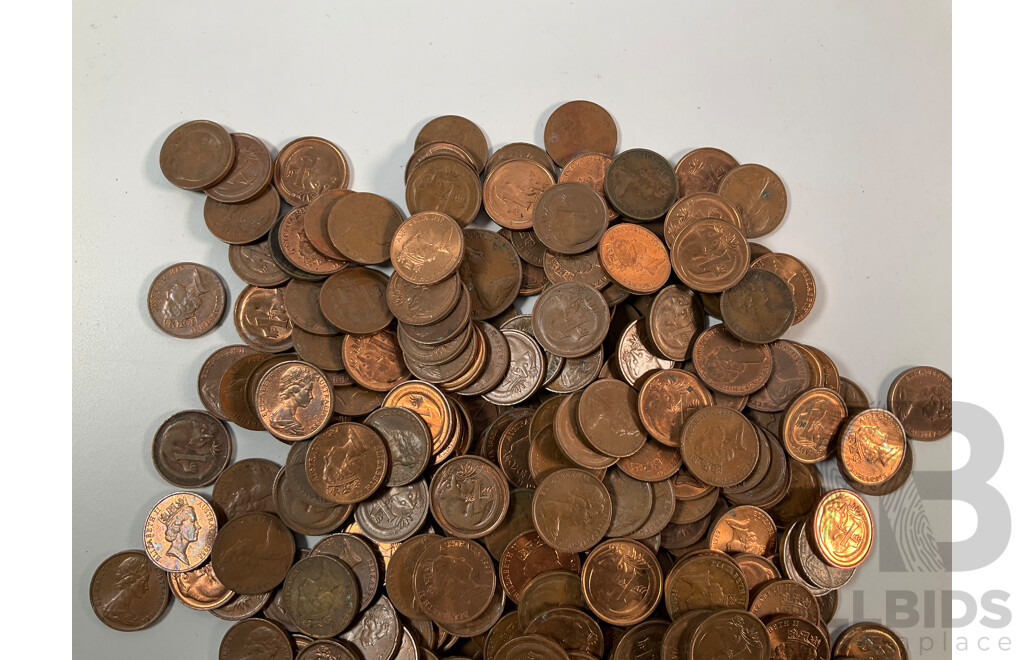Collection of Australian One and Two Cent Coins, Examples Spanning 1966 to 1990 - Approximately 2.3 Kilograms