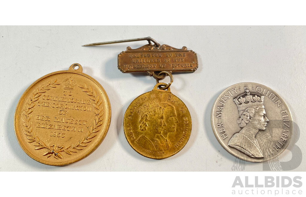 Australian 1954 Royal Visit Medal Presented to the Children by the Government of Victoria, 1953 QE2 Coronation Medal, QE2 Commemorative Medal
