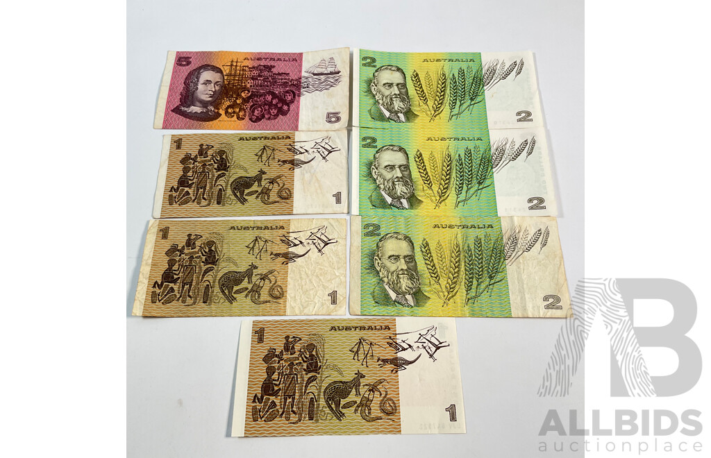 Seven Australian Banknotes Including 1990 Five Dollars, Fraser/Higgins, Three Two Dollars, Two 1985 Johnston/Fraser, 1983 Johnston/Stone, Three 1982 One Dollars, Johnston/Stone