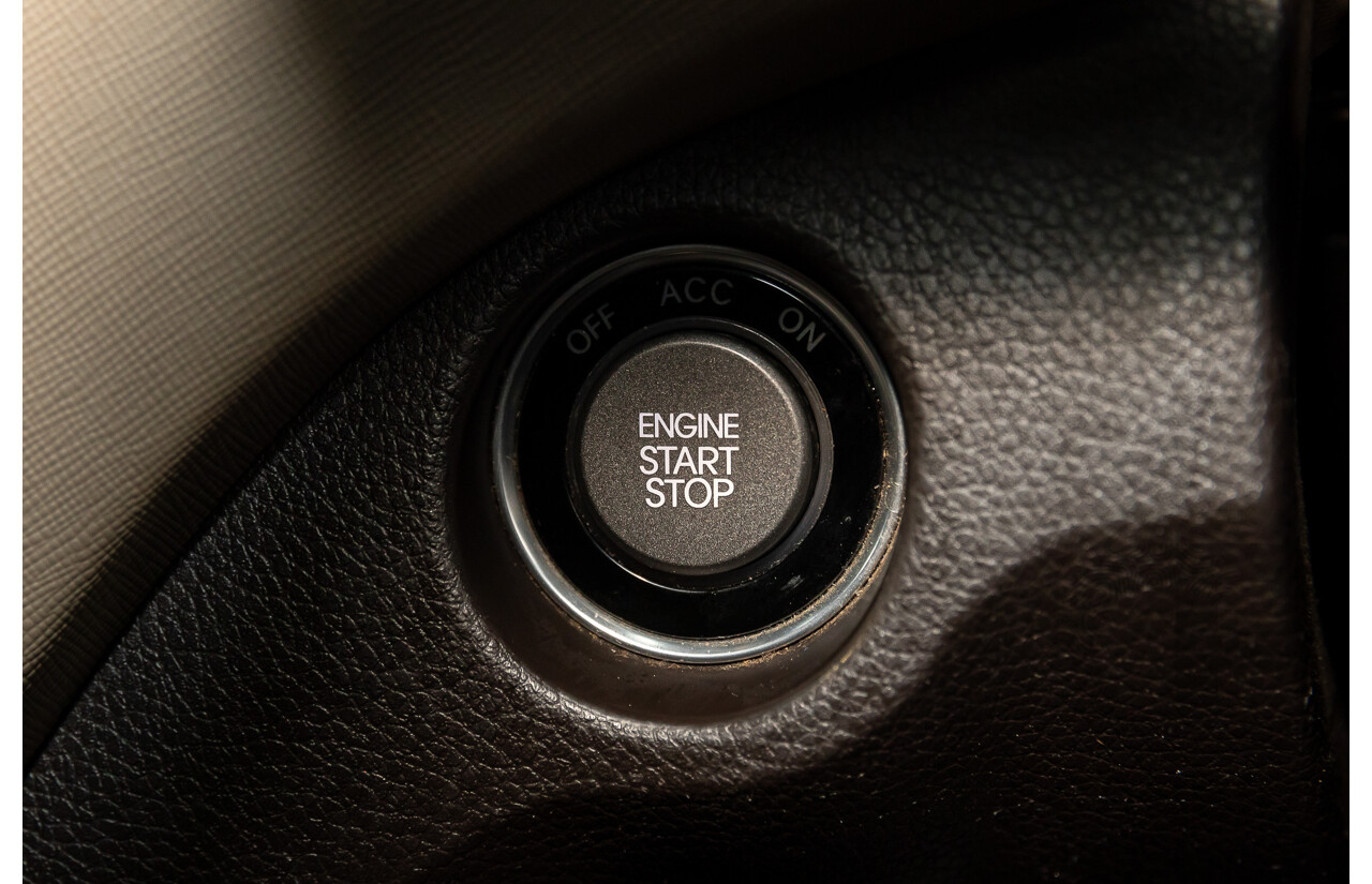 11/2013 Hyundai Santa Fe Highlander CRDi (4x4) DM 4d Wagon Arabian Mocha Pearl Turbo Diesel 2.2L - 7 Seater