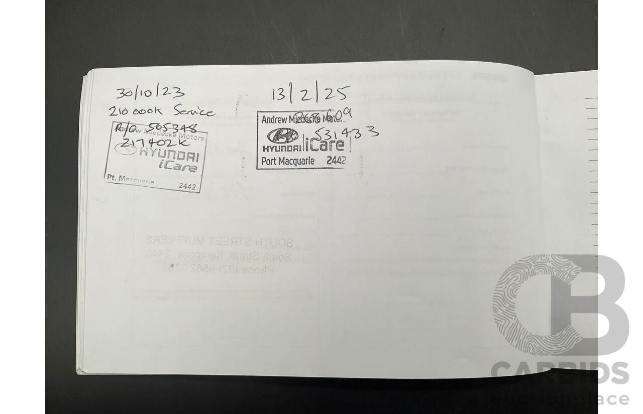 11/2013 Hyundai Santa Fe Highlander CRDi (4x4) DM 4d Wagon Arabian Mocha Pearl Turbo Diesel 2.2L - 7 Seater