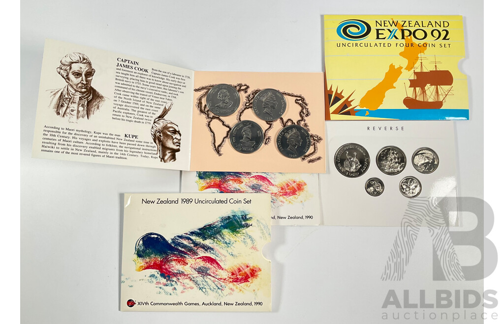 New Zealand 1989 Commonwealth Games UNC Coin Set 1992 Expo Five Dollar Coin Set