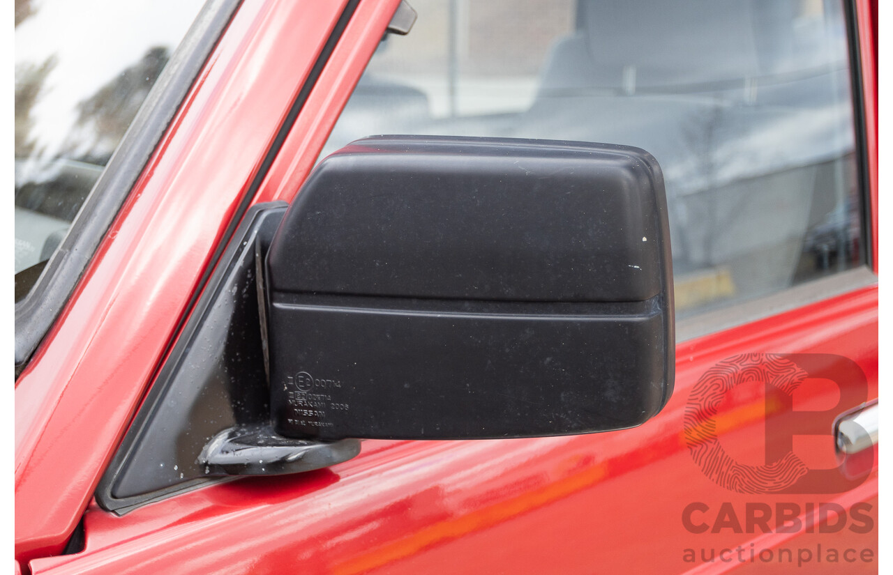 10/1994 Nissan Patrol ST SWB Series 2 (4x4) KY60 GQ 2d Hardtop Big Red / Desert Sand 4.2L