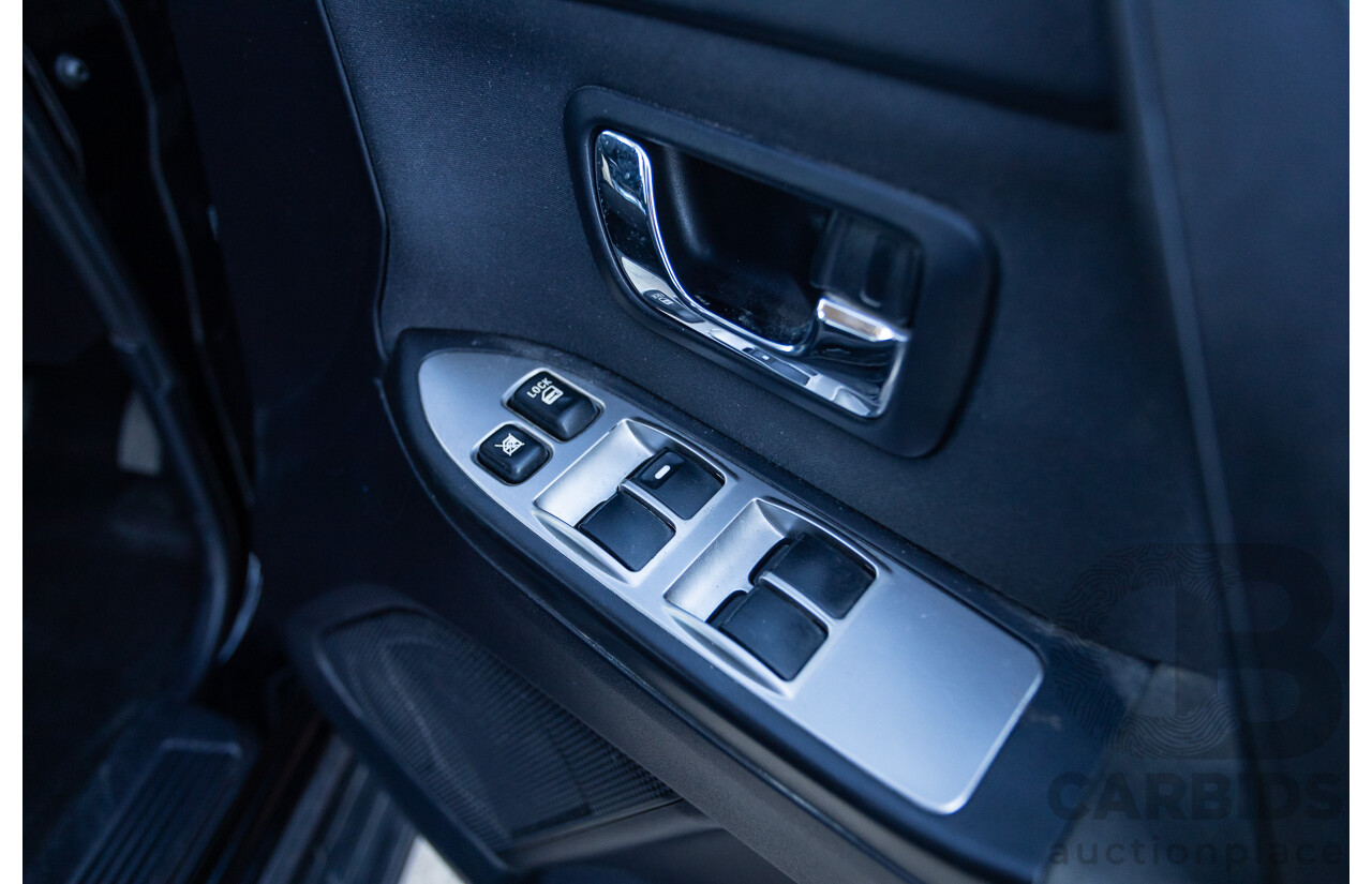 9/2010 Mitsubishi Pajero Platinum Edition NT MY10 4d Wagon Pearl Black Turbo Diesel 3.2L - 7 Seats