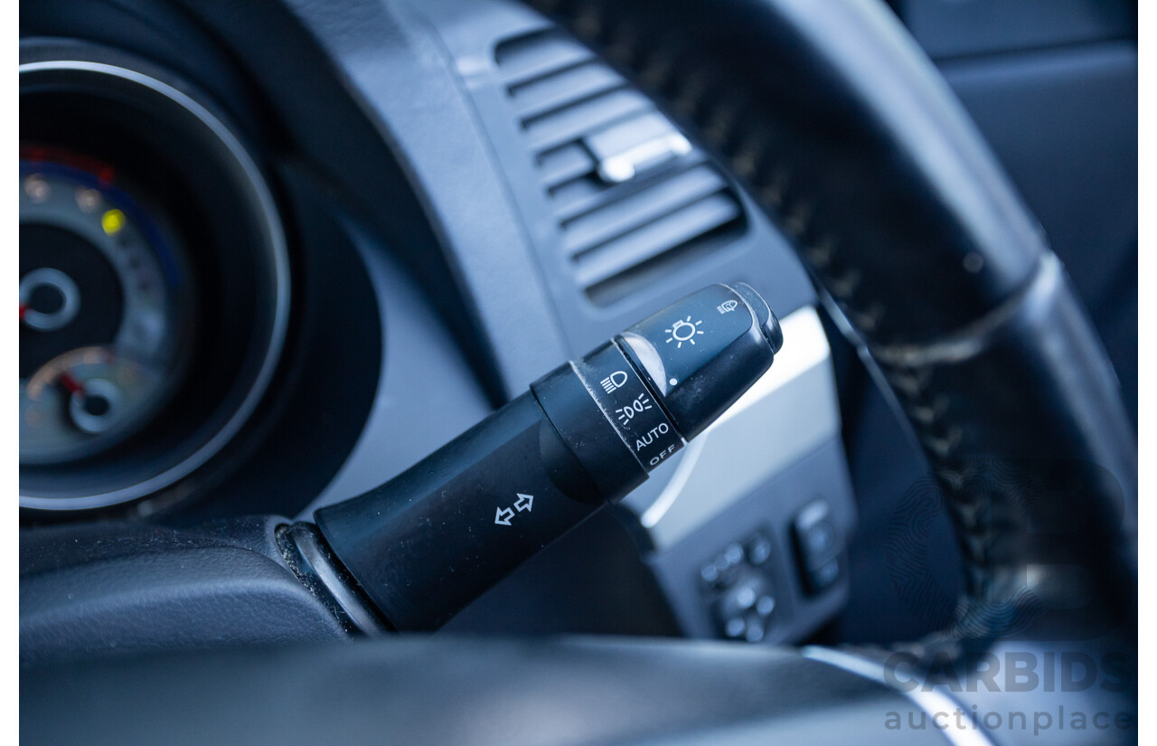 9/2010 Mitsubishi Pajero Platinum Edition NT MY10 4d Wagon Pearl Black Turbo Diesel 3.2L - 7 Seats