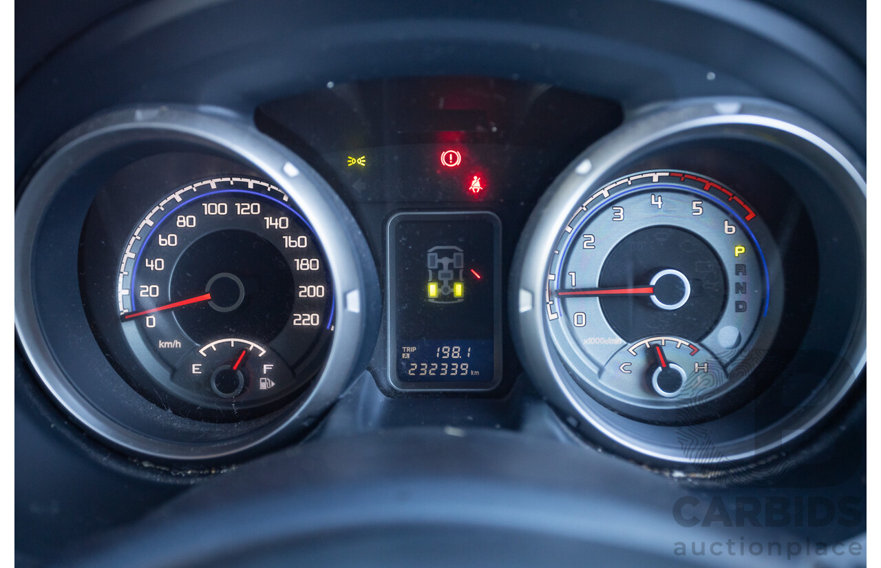 9/2010 Mitsubishi Pajero Platinum Edition NT MY10 4d Wagon Pearl Black Turbo Diesel 3.2L - 7 Seats