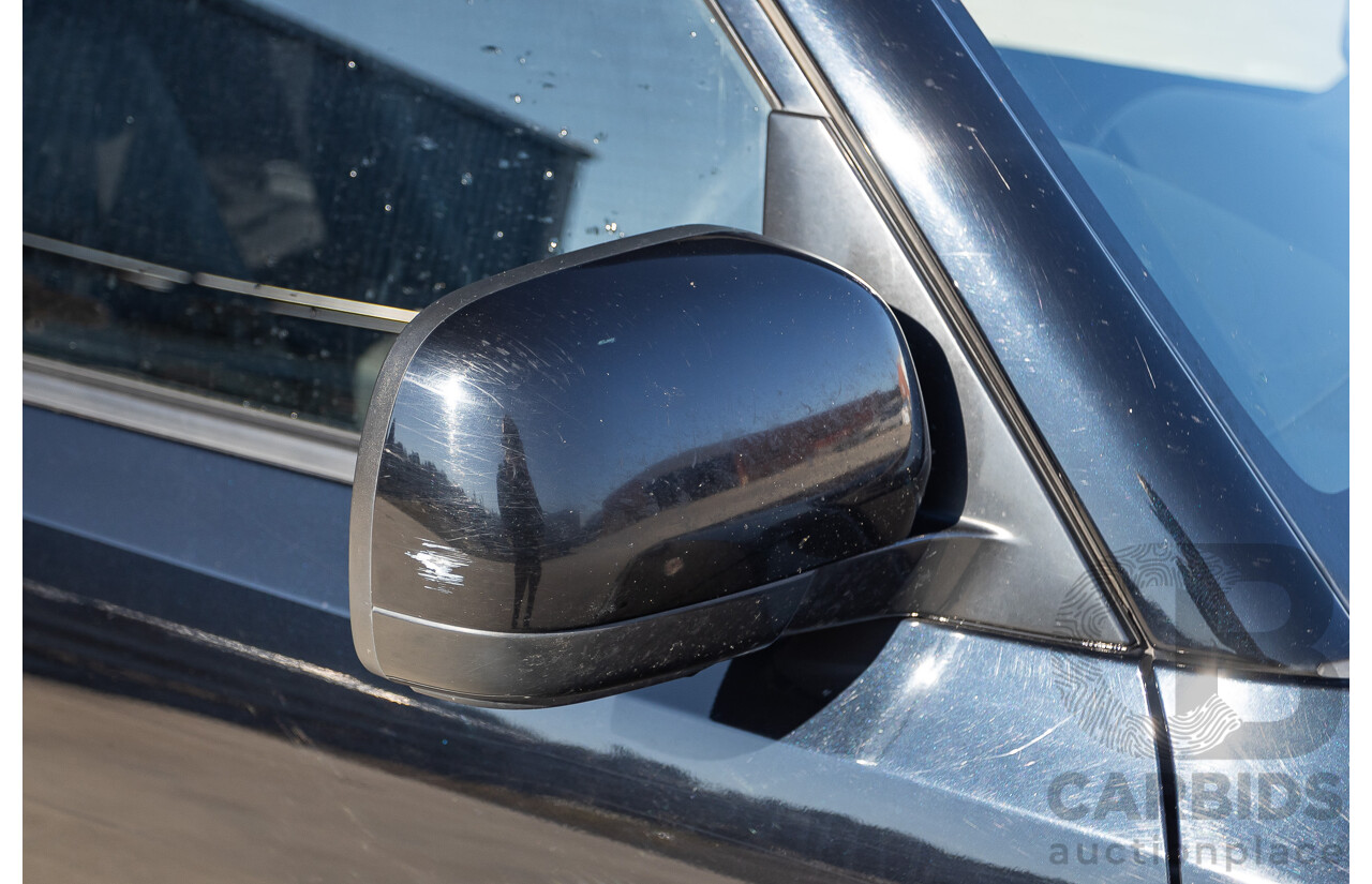 9/2010 Mitsubishi Pajero Platinum Edition NT MY10 4d Wagon Pearl Black Turbo Diesel 3.2L - 7 Seats