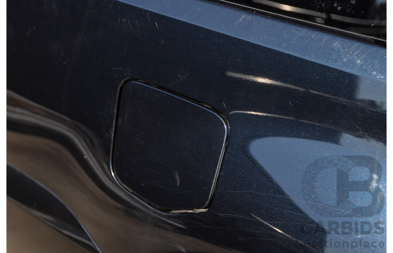 9/2010 Mitsubishi Pajero Platinum Edition NT MY10 4d Wagon Pearl Black Turbo Diesel 3.2L - 7 Seats