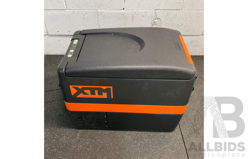 XTM 4x4 Accessories XTM-40 Fridge