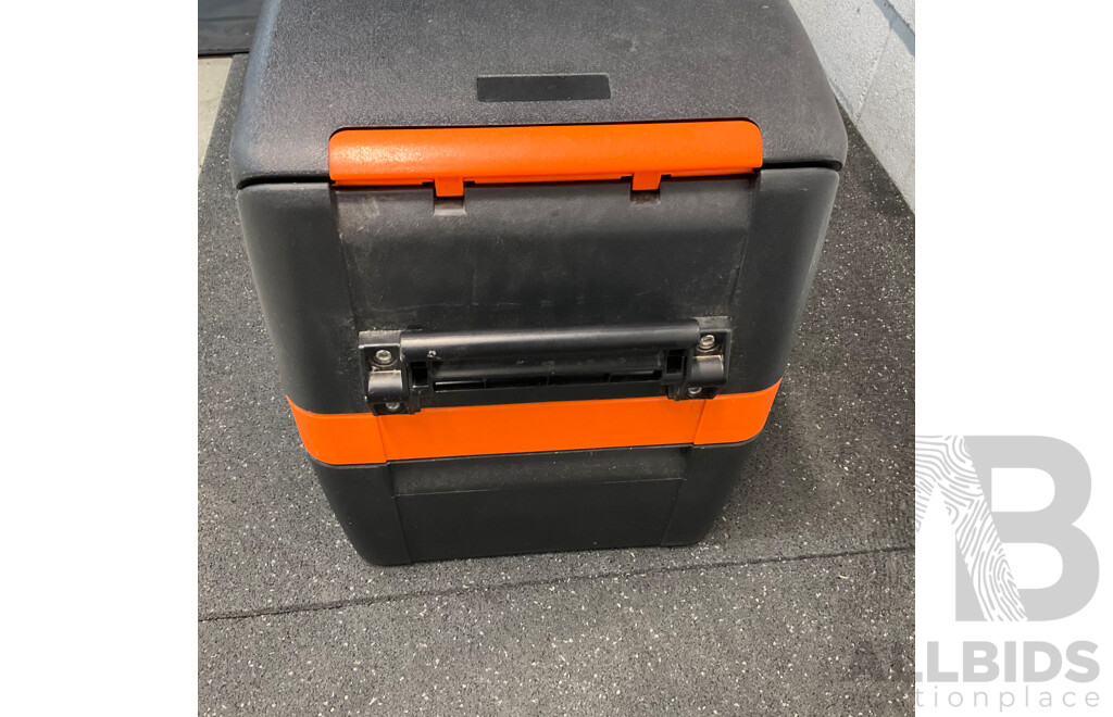 XTM 4x4 Accessories XTM-40 Fridge