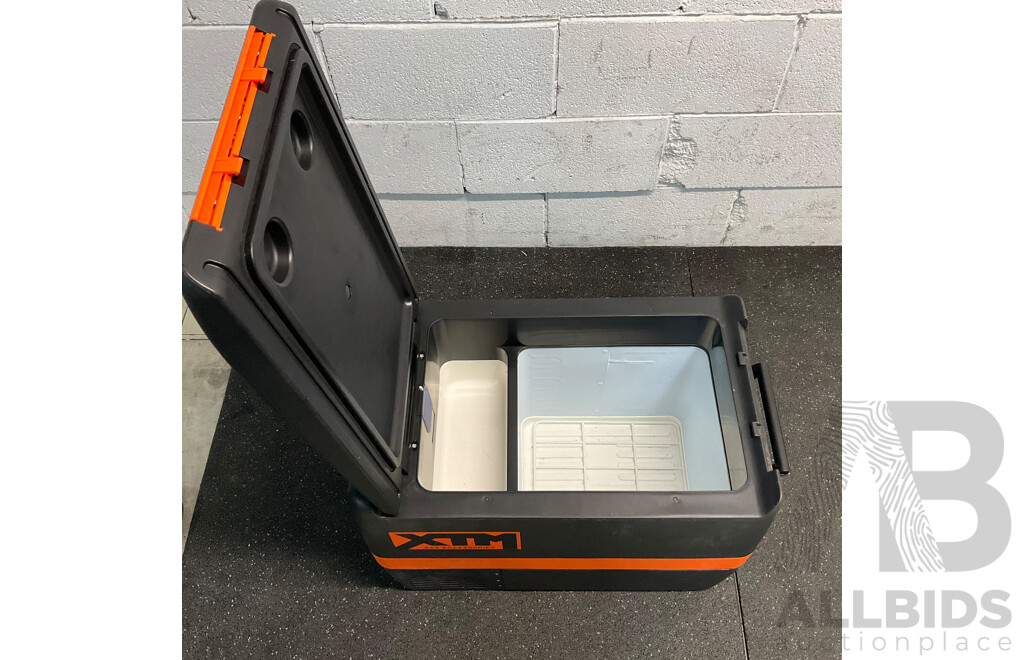 XTM 4x4 Accessories XTM-40 Fridge