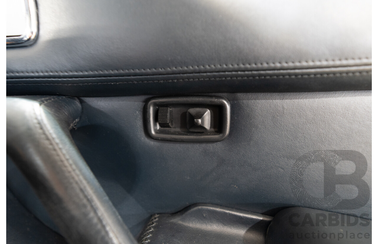 01/1986 Ferrari 412 A Tipo F101 EL 2d Coupe Argento Fer Silver V12 4.9L - Hong Kong Import