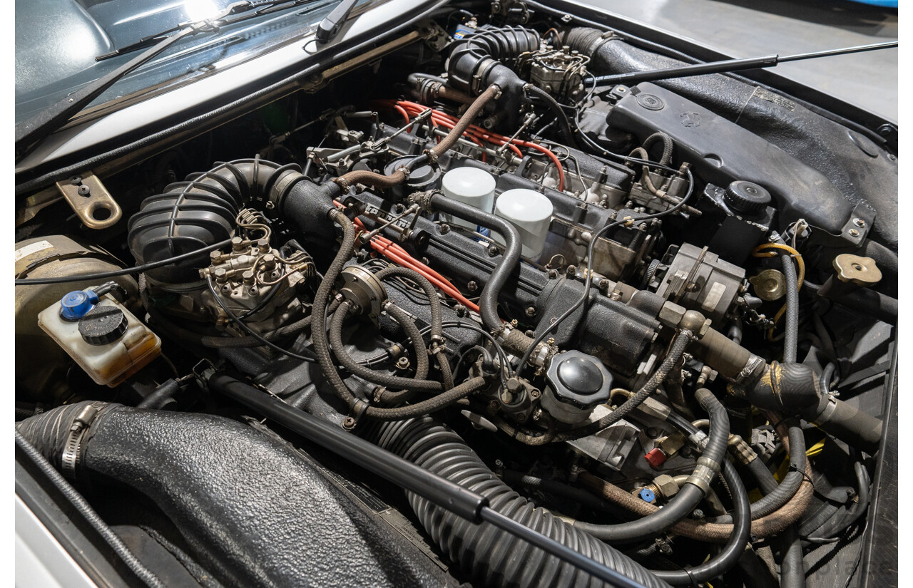 01/1986 Ferrari 412 A Tipo F101 EL 2d Coupe Argento Fer Silver V12 4.9L - Hong Kong Import