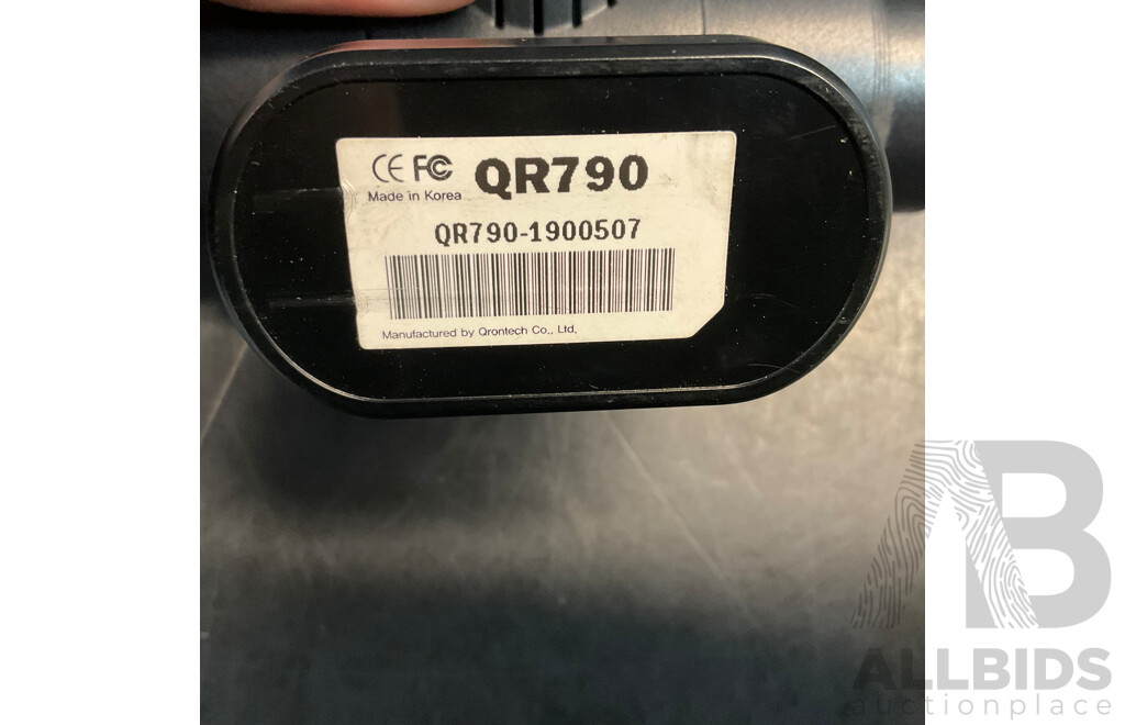 QVIA QR790 Dash Camera & LOGITECH G502 X Mouse - Lot of 2