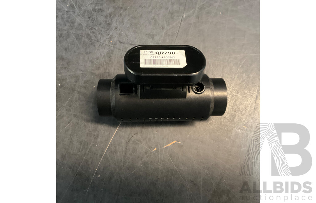 QVIA QR790 Dash Camera & LOGITECH G502 X Mouse - Lot of 2