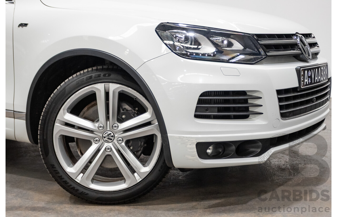 07/2014 Volkswagen Touareg V8 TDI R-LINE (AWD) 7P MY14 4D Wagon Pure White Turbo Diesel 4.1L