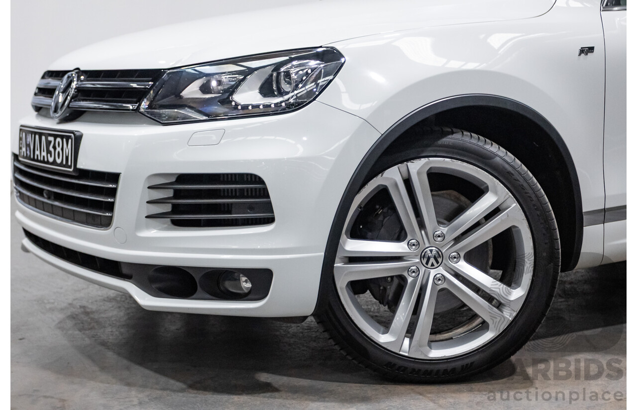 07/2014 Volkswagen Touareg V8 TDI R-LINE (AWD) 7P MY14 4D Wagon Pure White Turbo Diesel 4.1L
