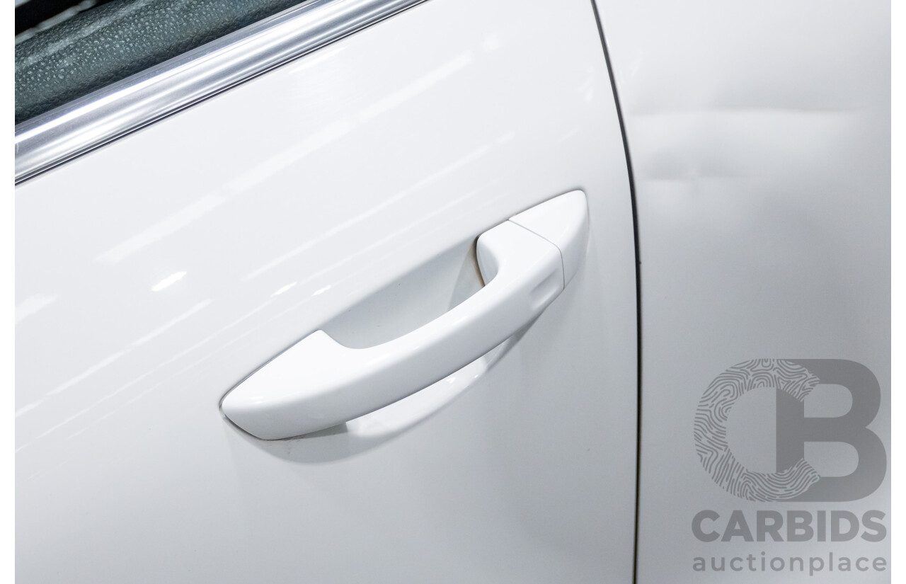 07/2014 Volkswagen Touareg V8 TDI R-LINE (AWD) 7P MY14 4D Wagon Pure White Turbo Diesel 4.1L