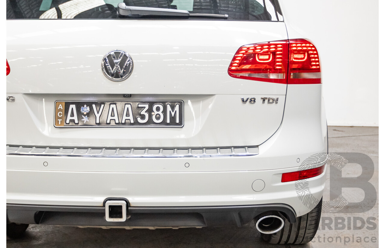 07/2014 Volkswagen Touareg V8 TDI R-LINE (AWD) 7P MY14 4D Wagon Pure White Turbo Diesel 4.1L