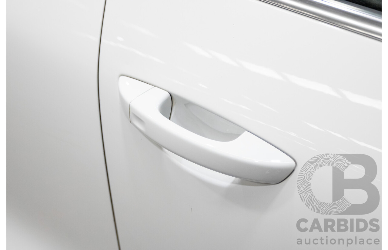 07/2014 Volkswagen Touareg V8 TDI R-LINE (AWD) 7P MY14 4D Wagon Pure White Turbo Diesel 4.1L