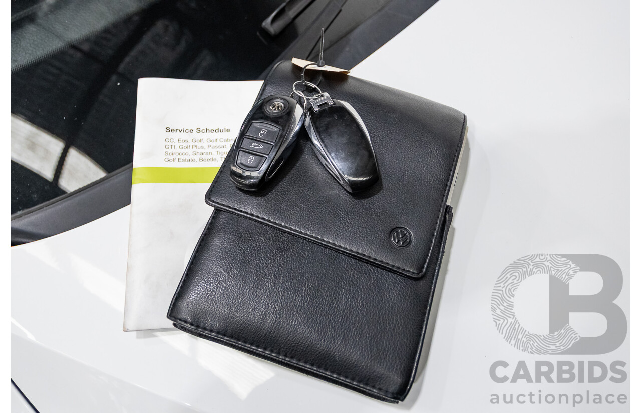 07/2014 Volkswagen Touareg V8 TDI R-LINE (AWD) 7P MY14 4D Wagon Pure White Turbo Diesel 4.1L