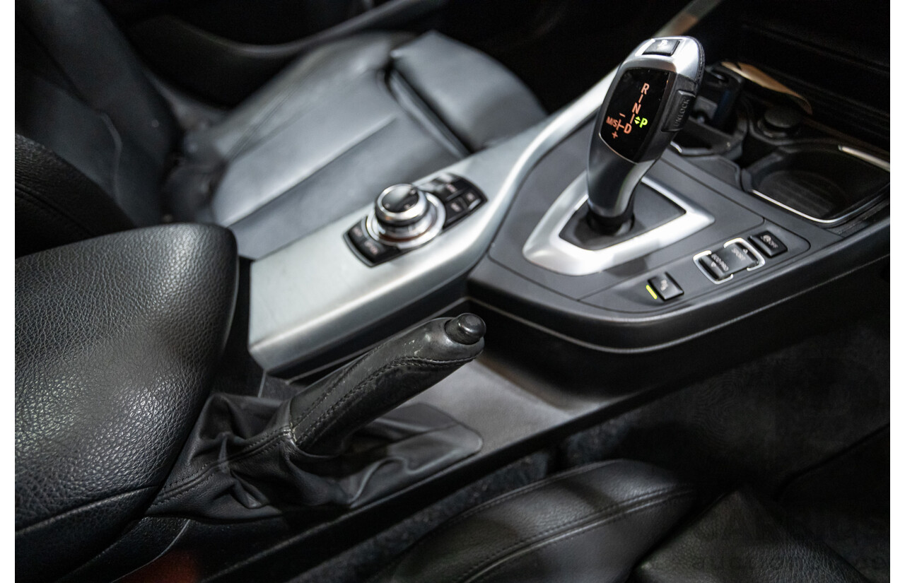 8/2013 BMW 118i F20 M-Sport MY13 5d Hatchback Glacier Silver Turbo 1.6L