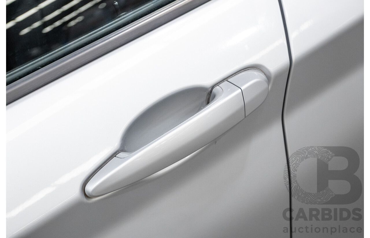 8/2013 BMW 118i F20 M-Sport MY13 5d Hatchback Glacier Silver Turbo 1.6L