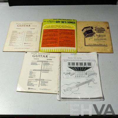 Yamaha G225A Acoustic Guitar in Soft Case