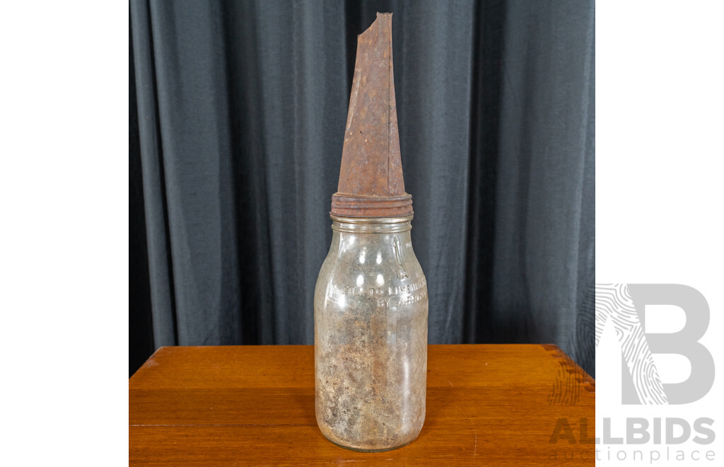 Vintage One Litre Oil Bottle Marked B.T NSW