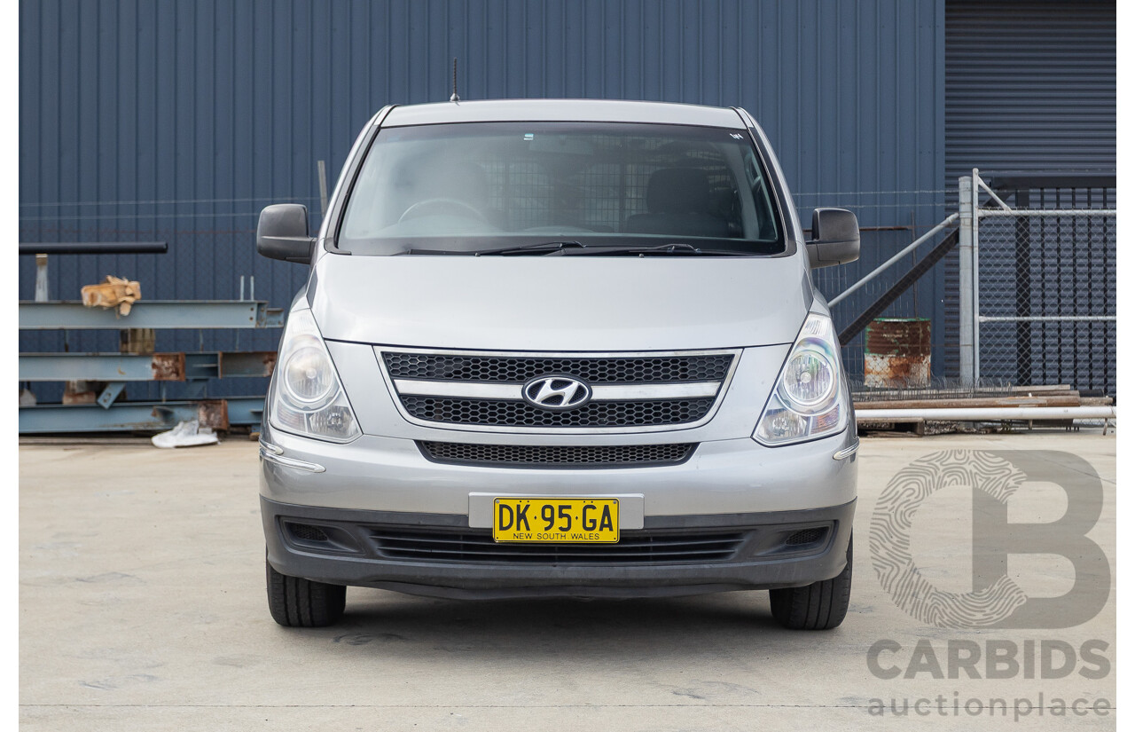8/2011 Hyundai iLoad TQ MY11 4d Van Hyper Silver Metallic Turbo Diesel 2.5L