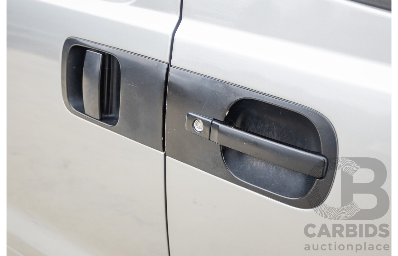 8/2011 Hyundai iLoad TQ MY11 4d Van Hyper Silver Metallic Turbo Diesel 2.5L