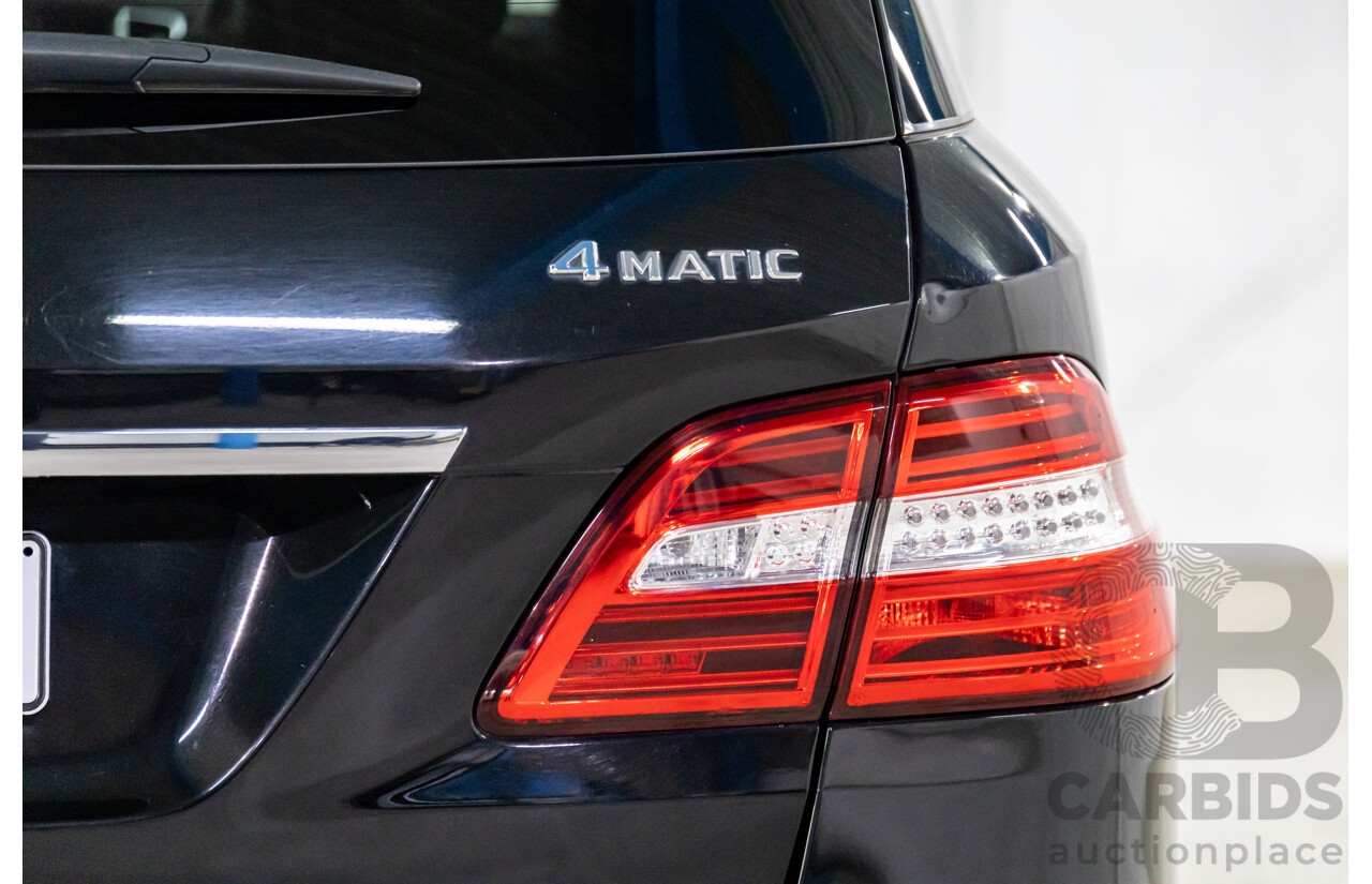 10/2014 Mercedes-Benz ML400 AMG Package (4x4) 166 MY14 4d Wagon Black Obsidian Metallic Twin Turbo V6 3.0L