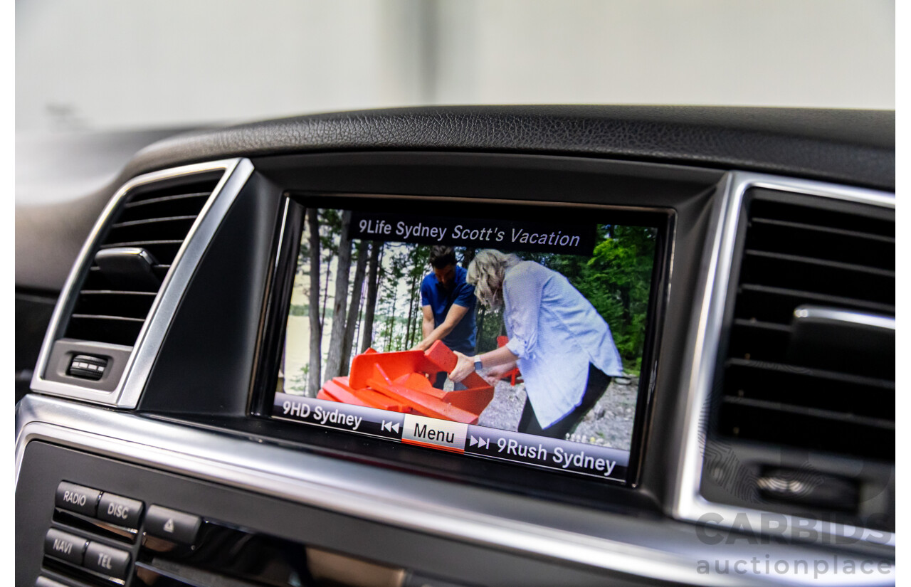 10/2014 Mercedes-Benz ML400 AMG Package (4x4) 166 MY14 4d Wagon Black Obsidian Metallic Twin Turbo V6 3.0L