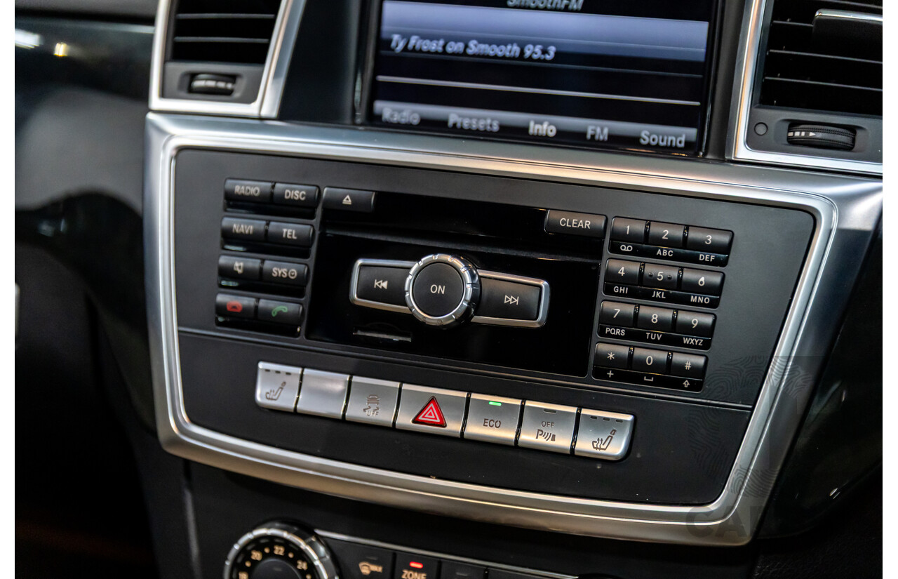 10/2014 Mercedes-Benz ML400 AMG Package (4x4) 166 MY14 4d Wagon Black Obsidian Metallic Twin Turbo V6 3.0L