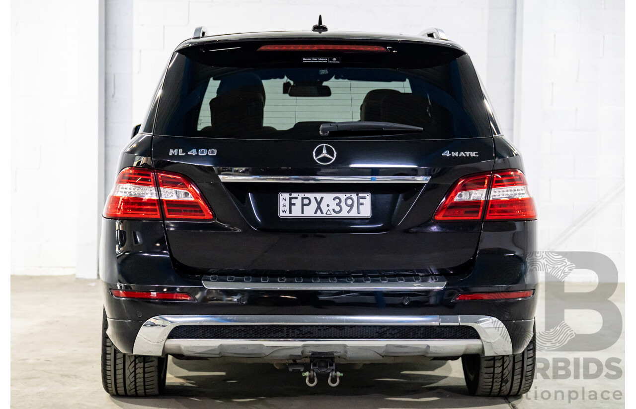 10/2014 Mercedes-Benz ML400 AMG Package (4x4) 166 MY14 4d Wagon Black Obsidian Metallic Twin Turbo V6 3.0L