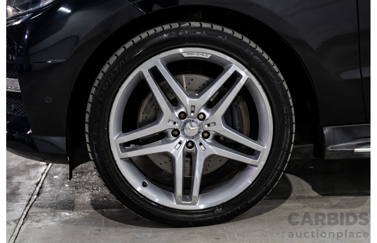 10/2014 Mercedes-Benz ML400 AMG Package (4x4) 166 MY14 4d Wagon Black Obsidian Metallic Twin Turbo V6 3.0L