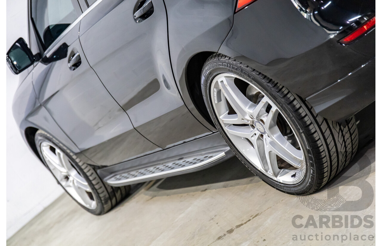 10/2014 Mercedes-Benz ML400 AMG Package (4x4) 166 MY14 4d Wagon Black Obsidian Metallic Twin Turbo V6 3.0L