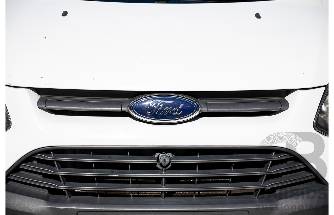 05/2016 Ford Transit Custom 290S SWB (FWD) VN MY16.00 3D Van Frozen White Turbo Diesel 2.2L