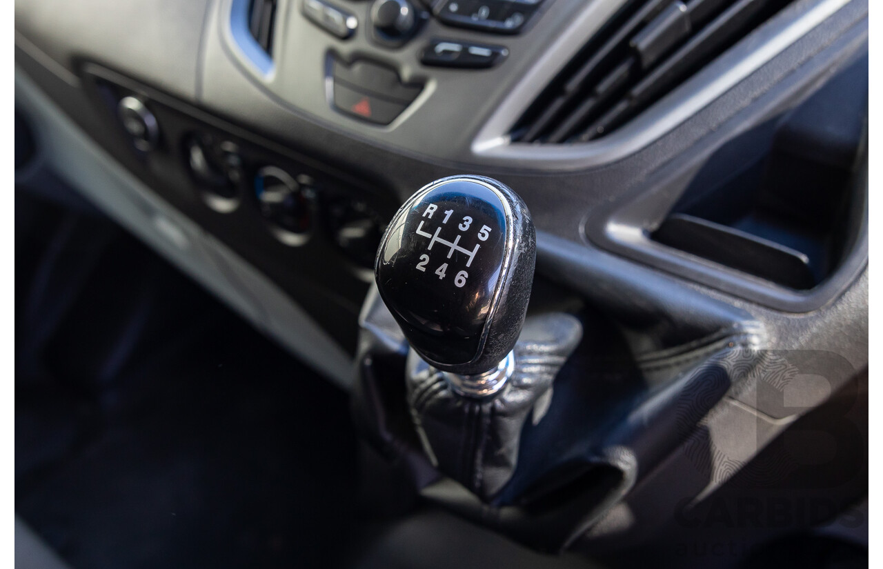 05/2016 Ford Transit Custom 290S SWB (FWD) VN MY16.00 3D Van Frozen White Turbo Diesel 2.2L