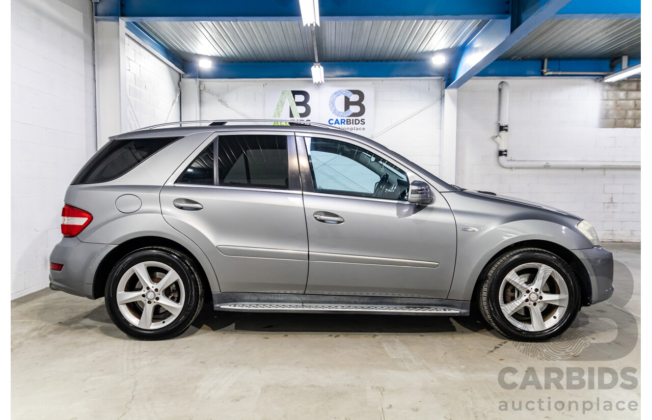 8/2010 Mercedes-Benz ML 350 CDI BE (4x4) W164 09 UPGRADE 4d Wagon Palladium Silver Metallic Turbo Diesel 3.0L