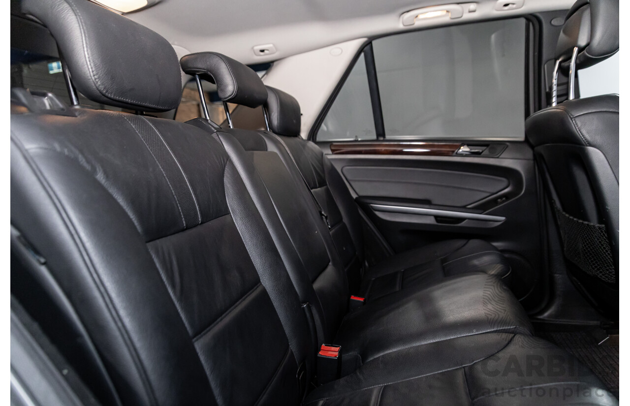 8/2010 Mercedes-Benz ML 350 CDI BE (4x4) W164 09 UPGRADE 4d Wagon Palladium Silver Metallic Turbo Diesel 3.0L