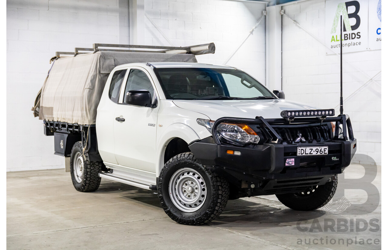 11/2016 Mitsubishi Triton GLX (4x4) MQ MY16 Club C/Chas Solid White Turbo Diesel 2.4L - Custom Tipper Tray