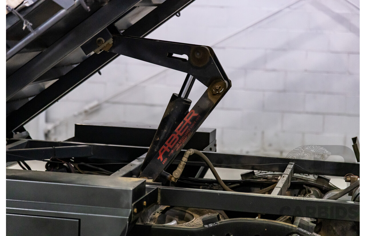 11/2016 Mitsubishi Triton GLX (4x4) MQ MY16 Club C/Chas Solid White Turbo Diesel 2.4L - Custom Tipper Tray