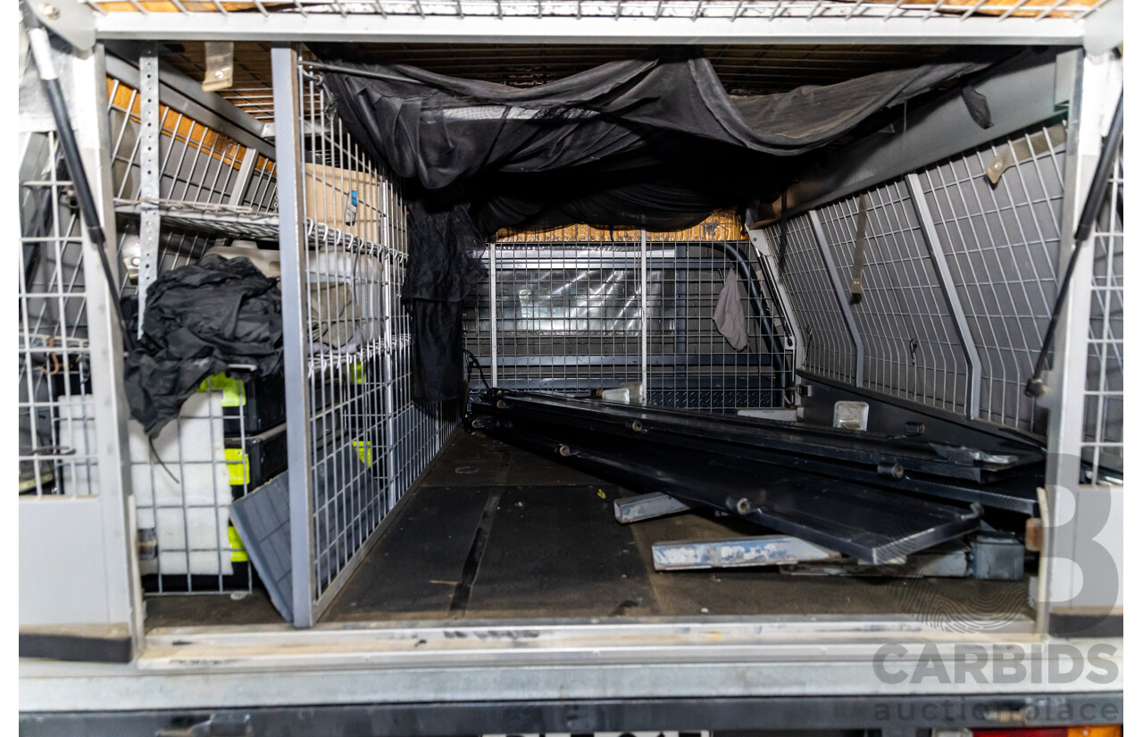 11/2016 Mitsubishi Triton GLX (4x4) MQ MY16 Club C/Chas Solid White Turbo Diesel 2.4L - Custom Tipper Tray