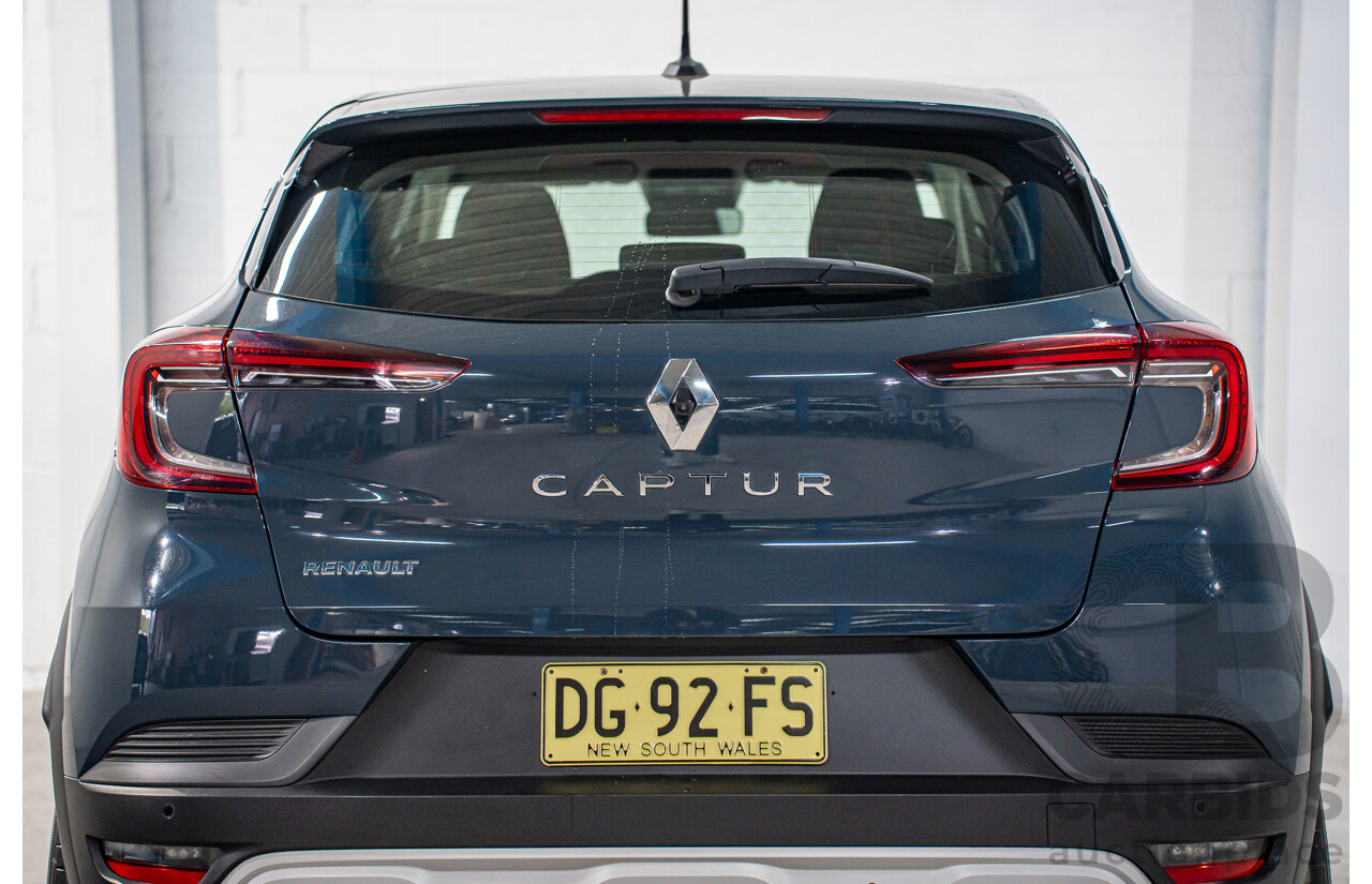 01/2023 Renault Captur Life (FWD) XJB MY23 4d Wagon Smokey Blue Turbo 1.3L