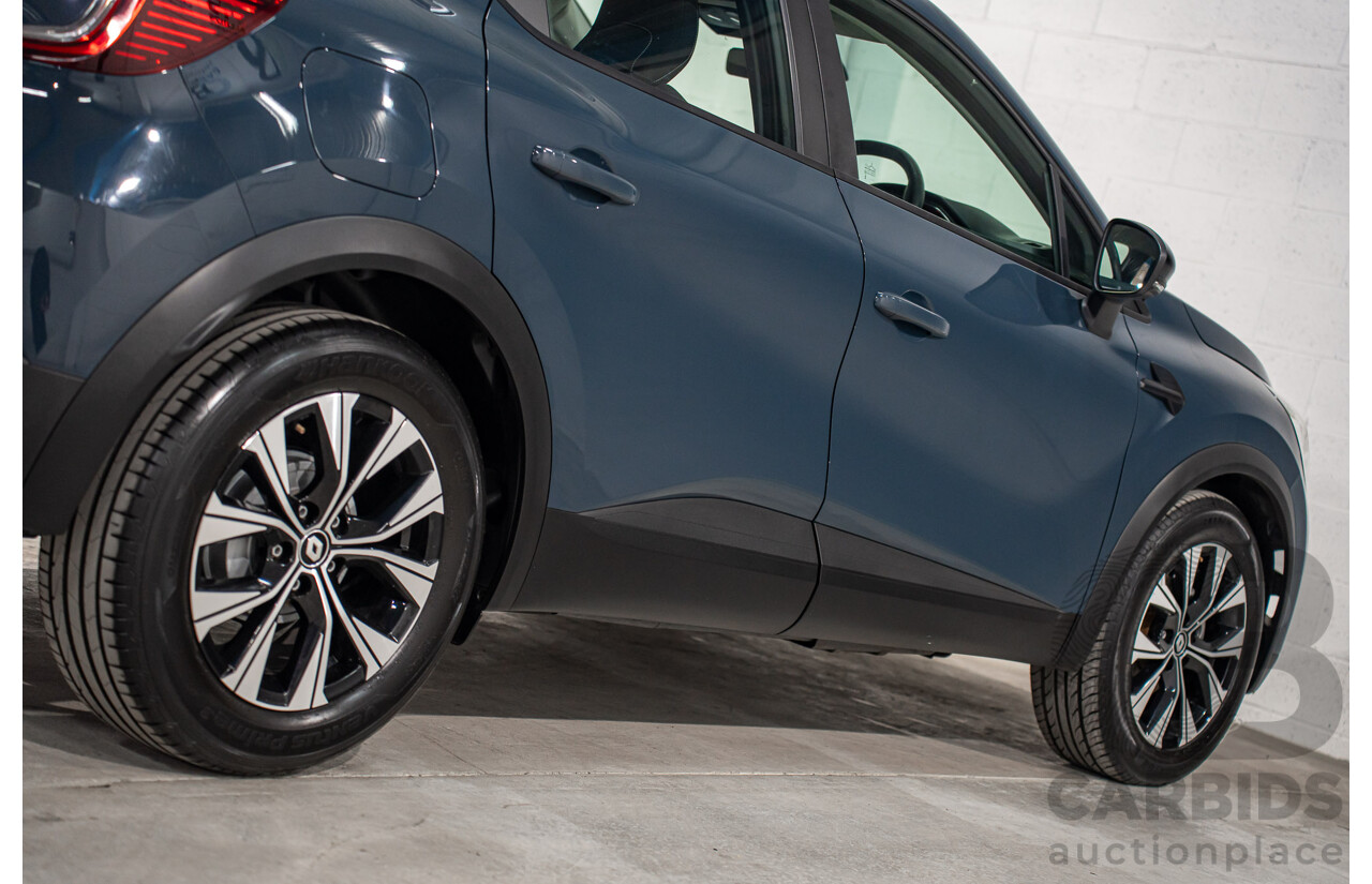 01/2023 Renault Captur Life (FWD) XJB MY23 4d Wagon Smokey Blue Turbo 1.3L