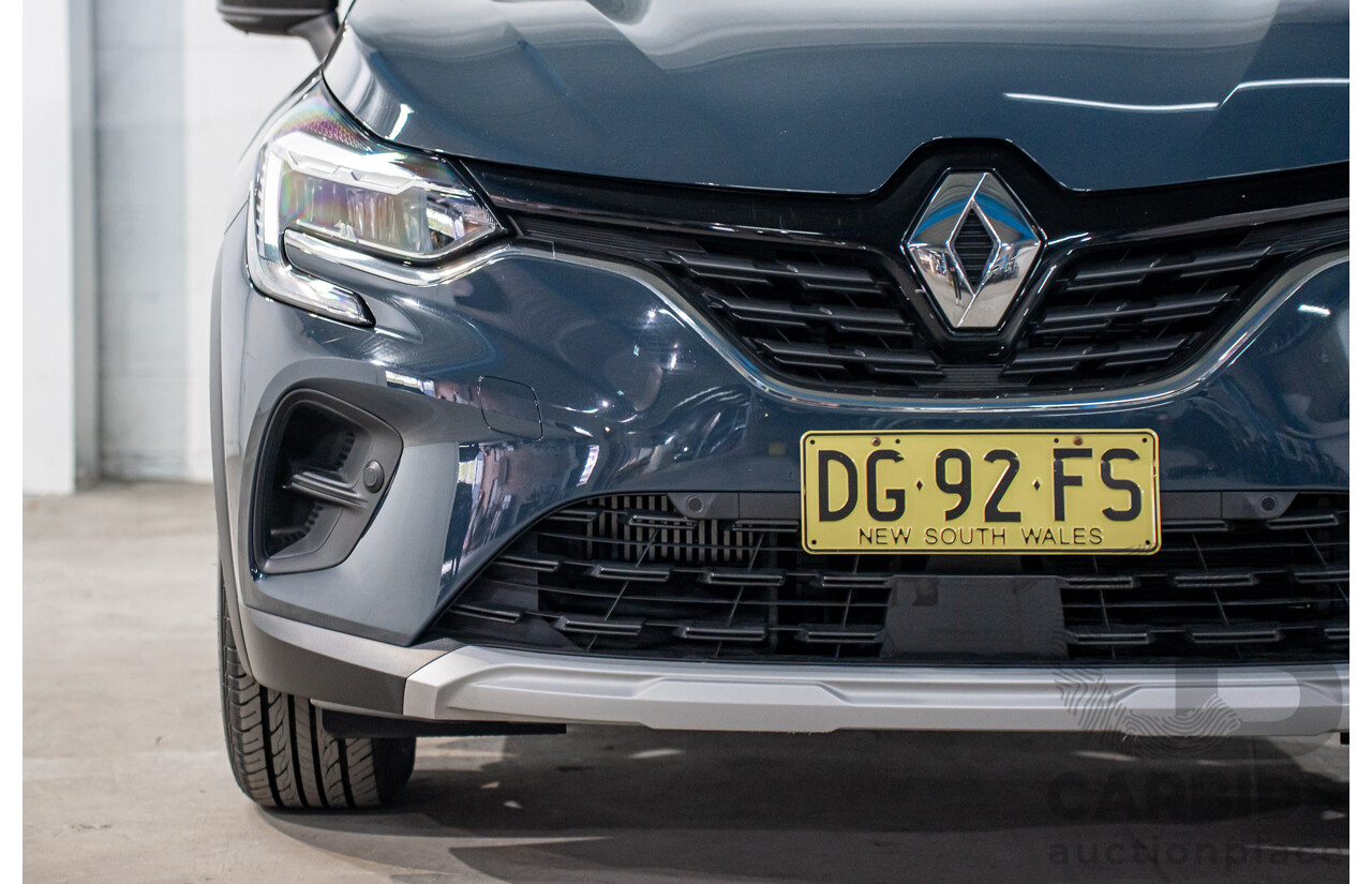 01/2023 Renault Captur Life (FWD) XJB MY23 4d Wagon Smokey Blue Turbo 1.3L