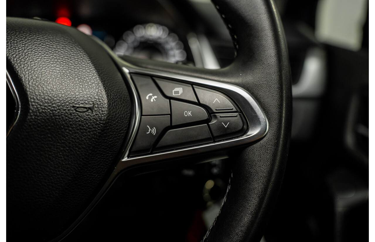 01/2023 Renault Captur Life (FWD) XJB MY23 4d Wagon Smokey Blue Turbo 1.3L