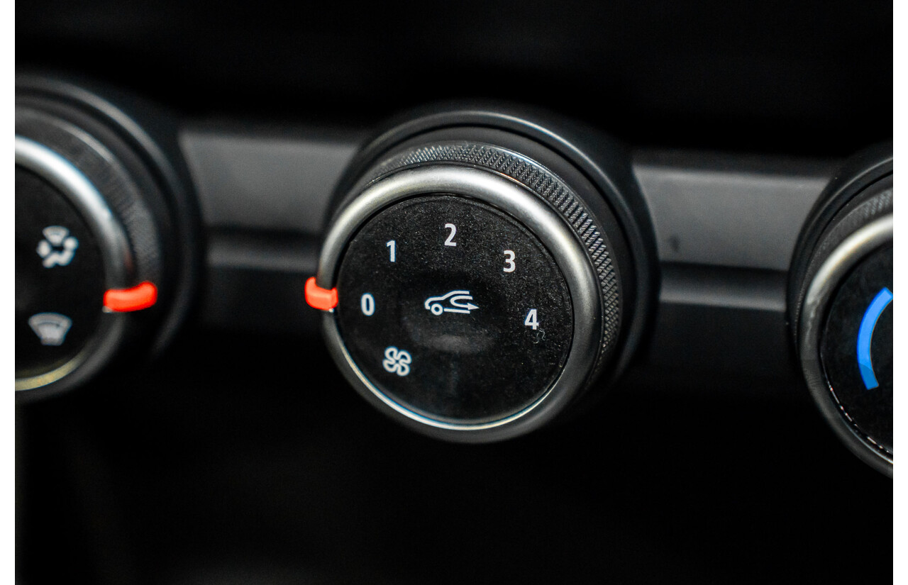 01/2023 Renault Captur Life (FWD) XJB MY23 4d Wagon Smokey Blue Turbo 1.3L