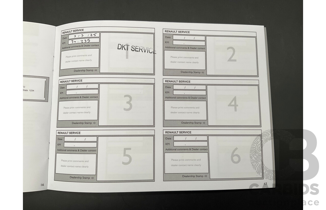 01/2023 Renault Captur Life (FWD) XJB MY23 4d Wagon Smokey Blue Turbo 1.3L